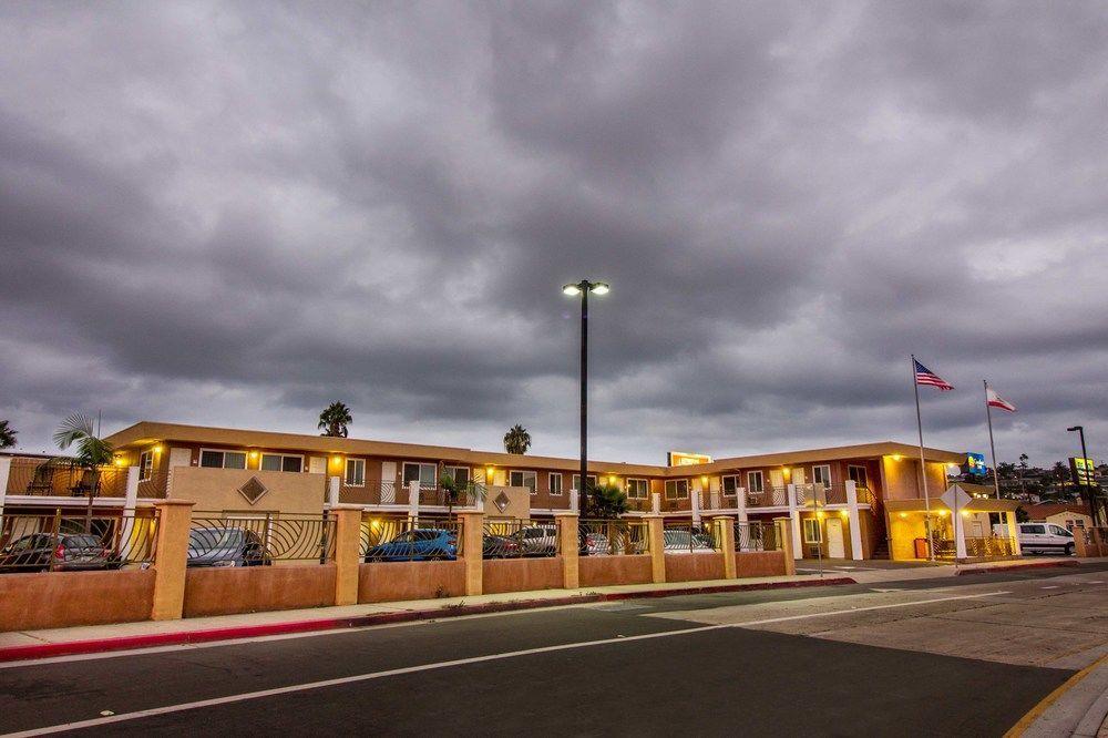 Comfort Inn San Diego Airport At The Harbor Exteriér fotografie