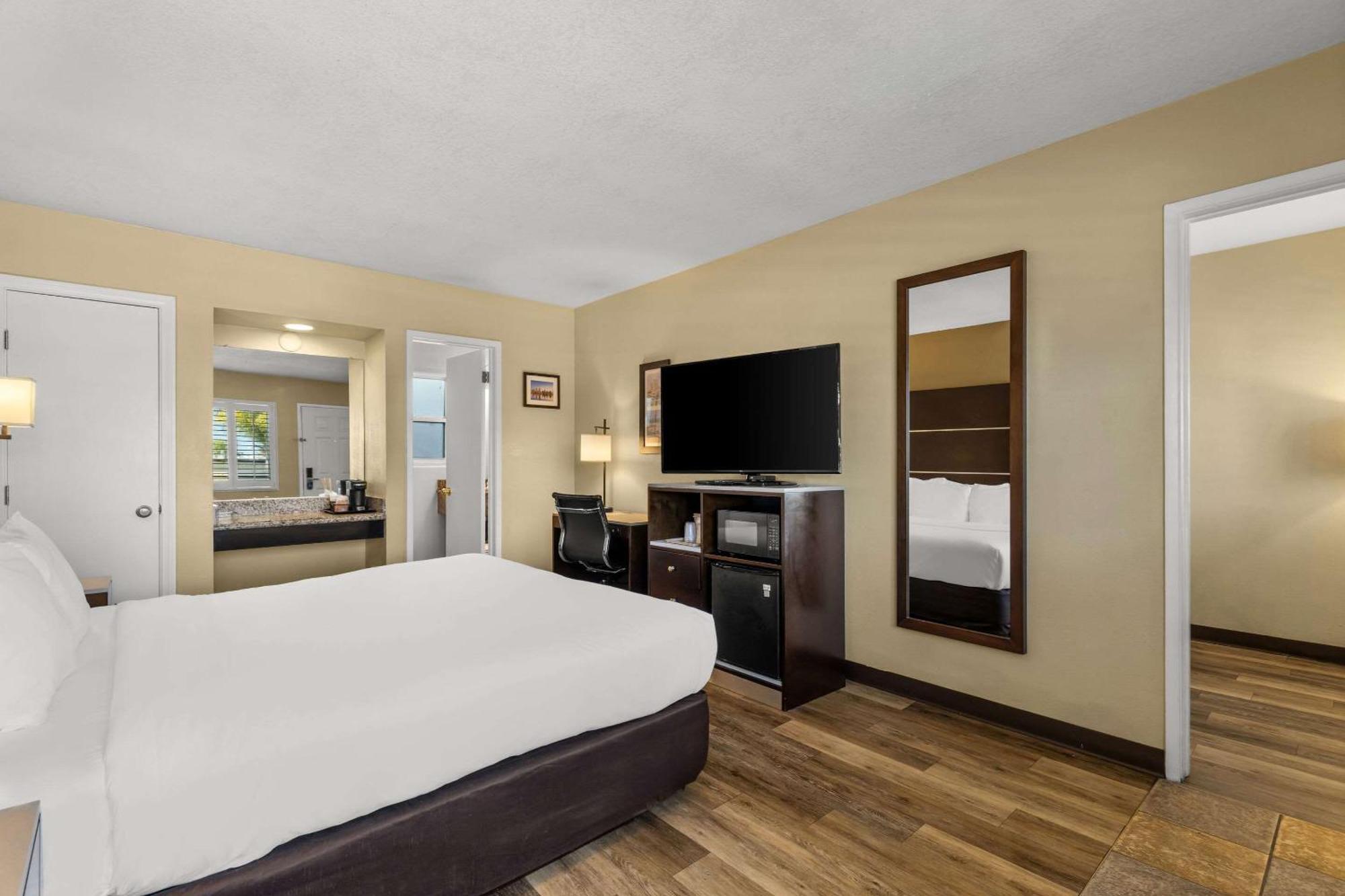 Comfort Inn San Diego Airport At The Harbor Exteriér fotografie